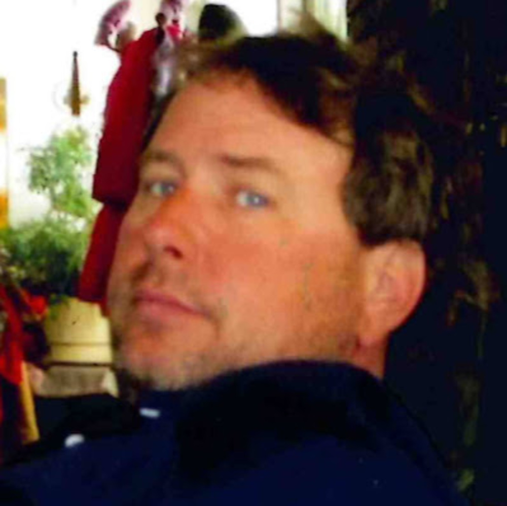 Meet your Posher, Dixee